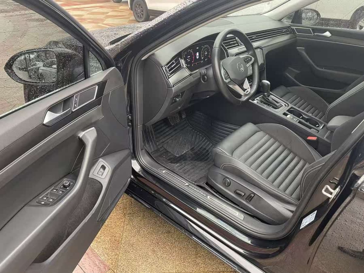 大眾 邁騰  2020款 330TSI DSG 領(lǐng)先型圖片