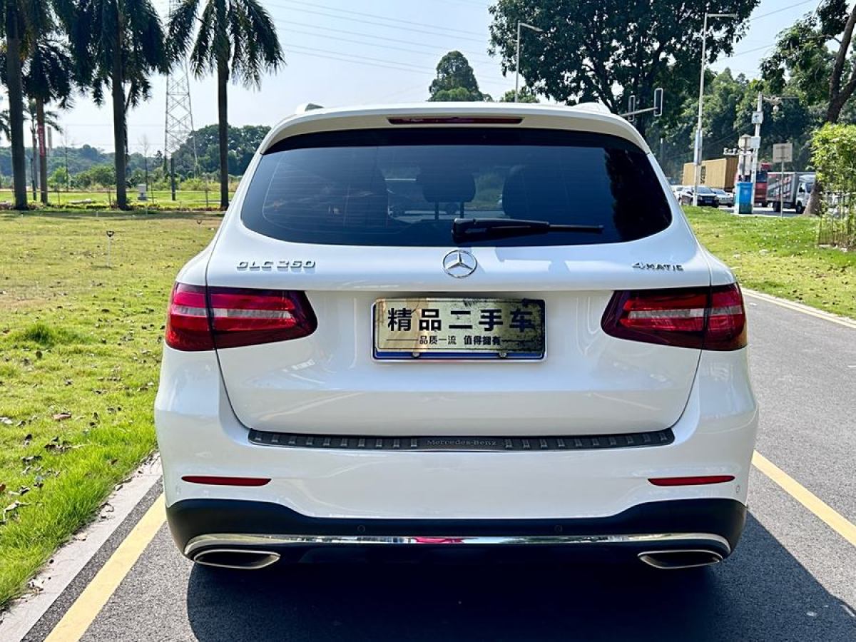 2017年8月奔馳 奔馳GLC  2017款 GLC 260 4MATIC 豪華型