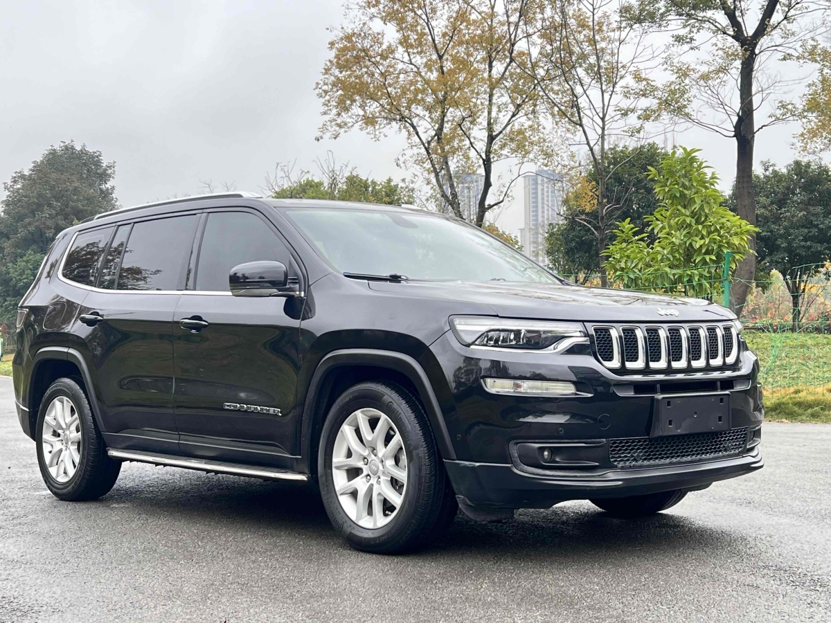 Jeep 指揮官  2018款 2.0T 兩驅(qū)進(jìn)享版 國(guó)VI圖片