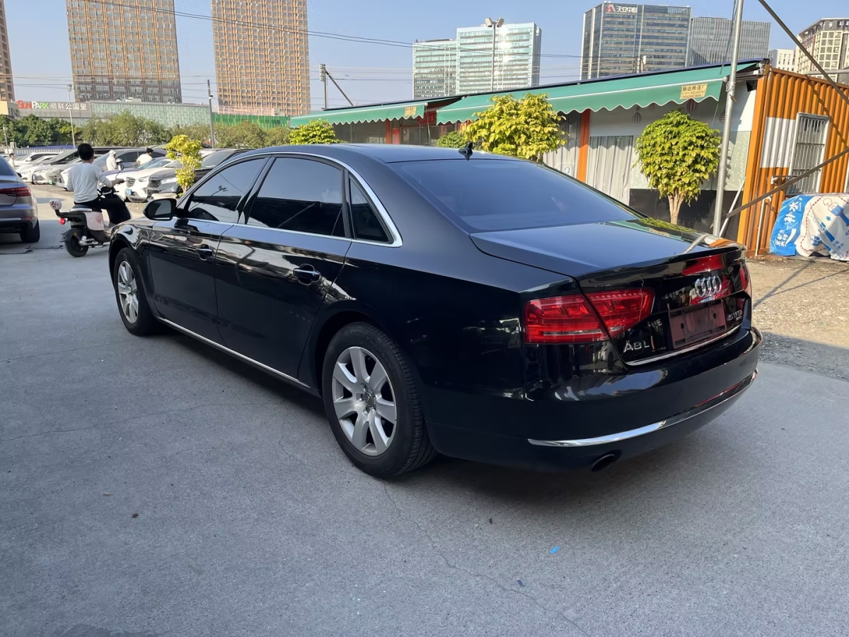 奧迪 奧迪A8  2012款 A8L 45 TFSI quattro豪華型圖片