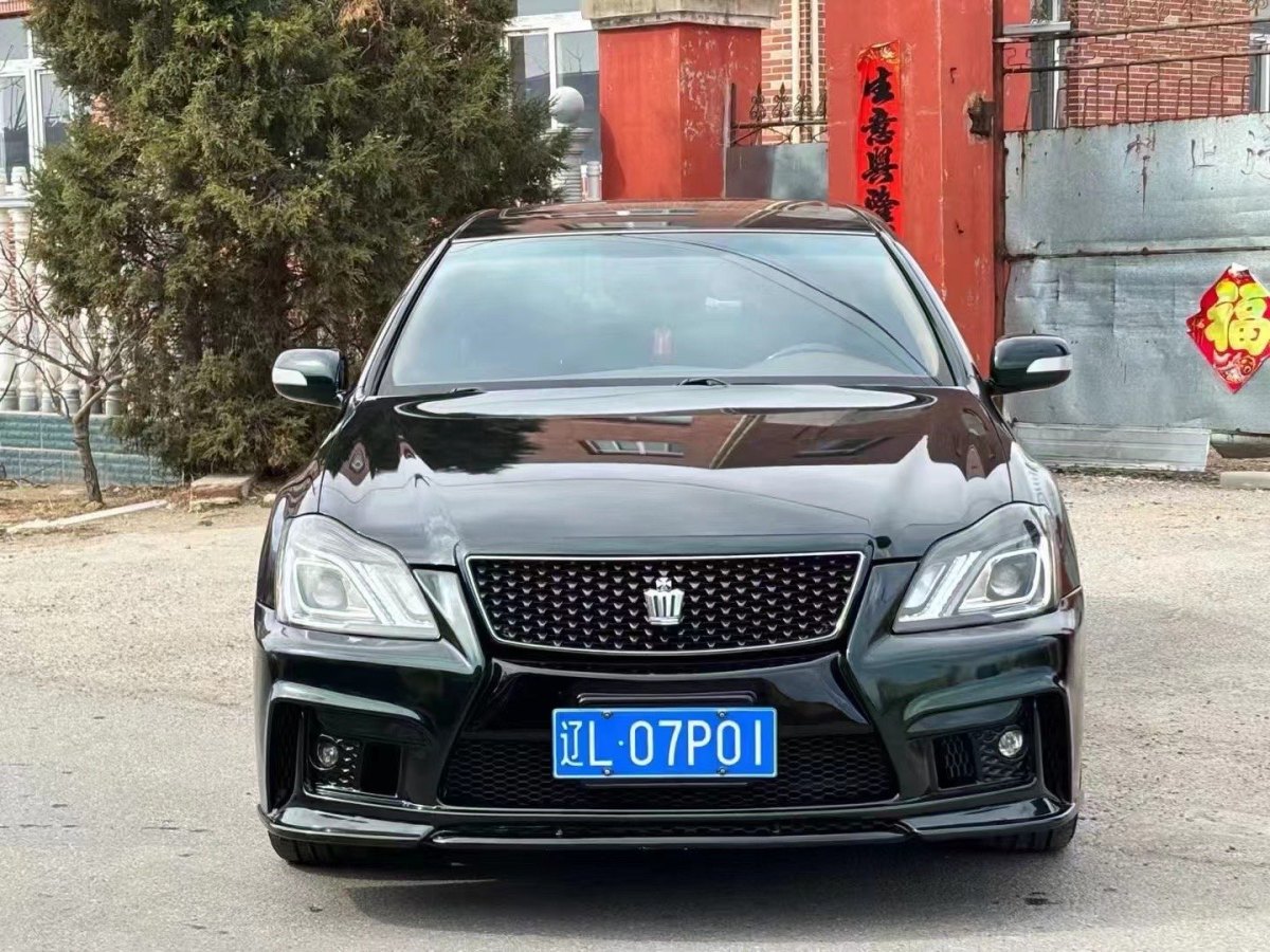 豐田 皇冠  2007款 2.5L Royal 導(dǎo)航版圖片