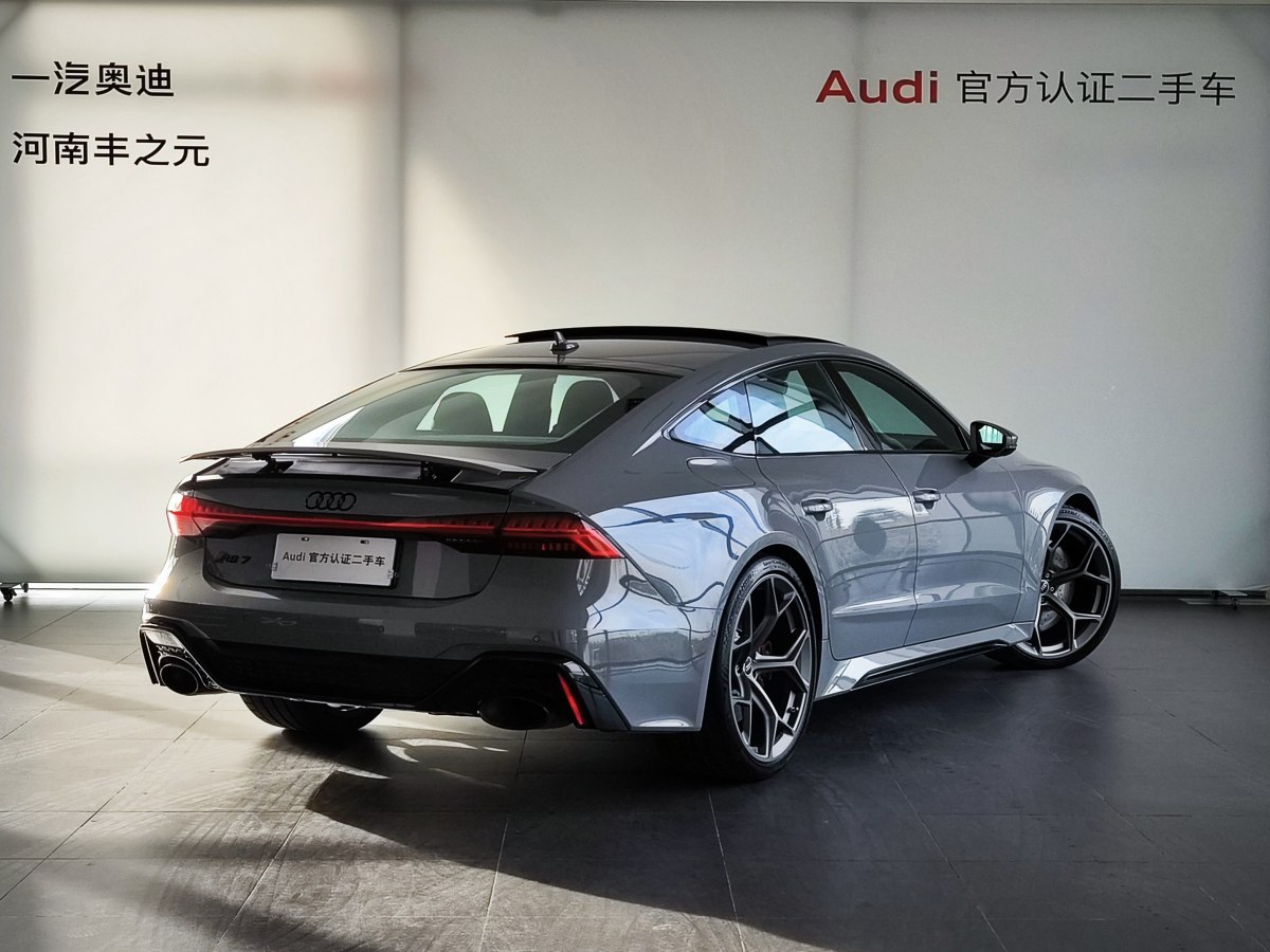 奧迪 奧迪RS 7  2024款 RS 7 4.0T Sportback performance圖片