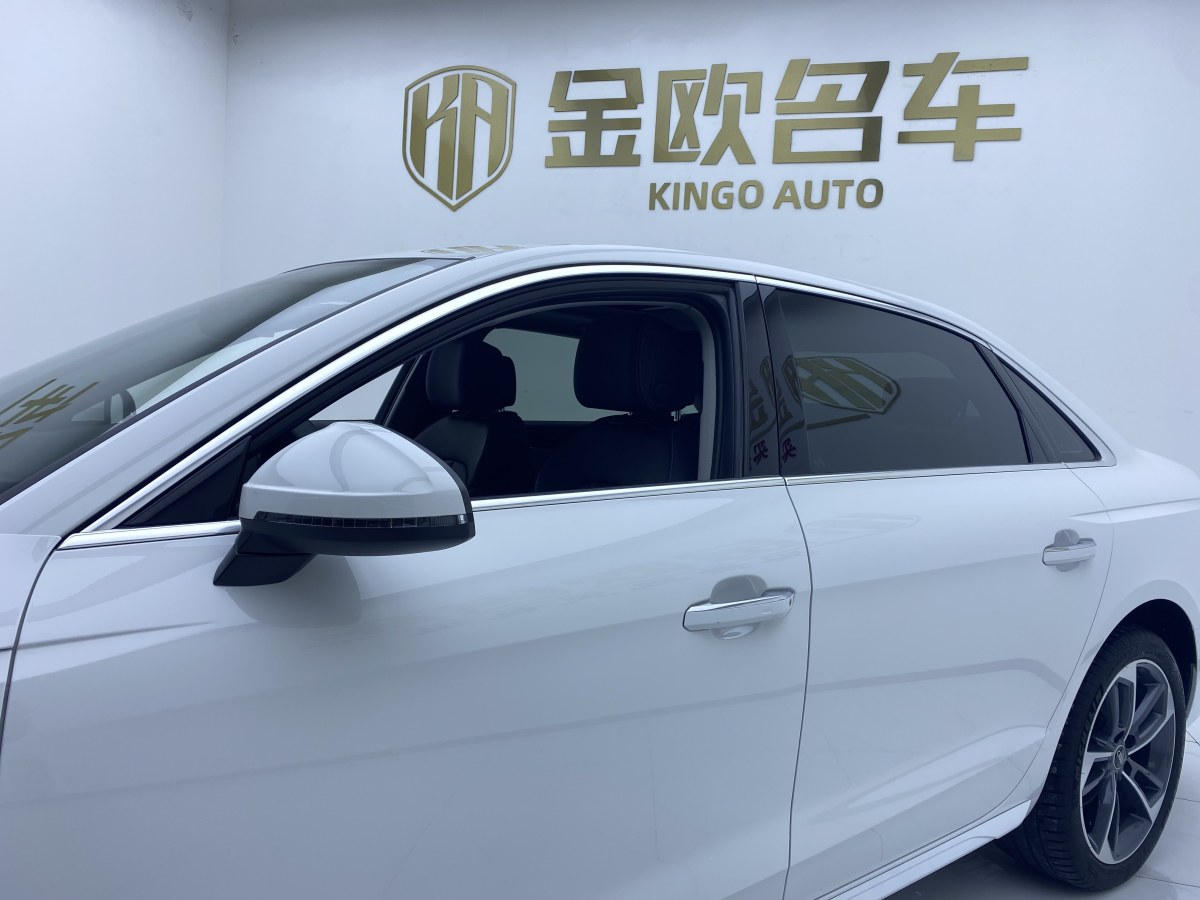 奧迪 奧迪A4L  2022款 40 TFSI 時(shí)尚動(dòng)感型圖片