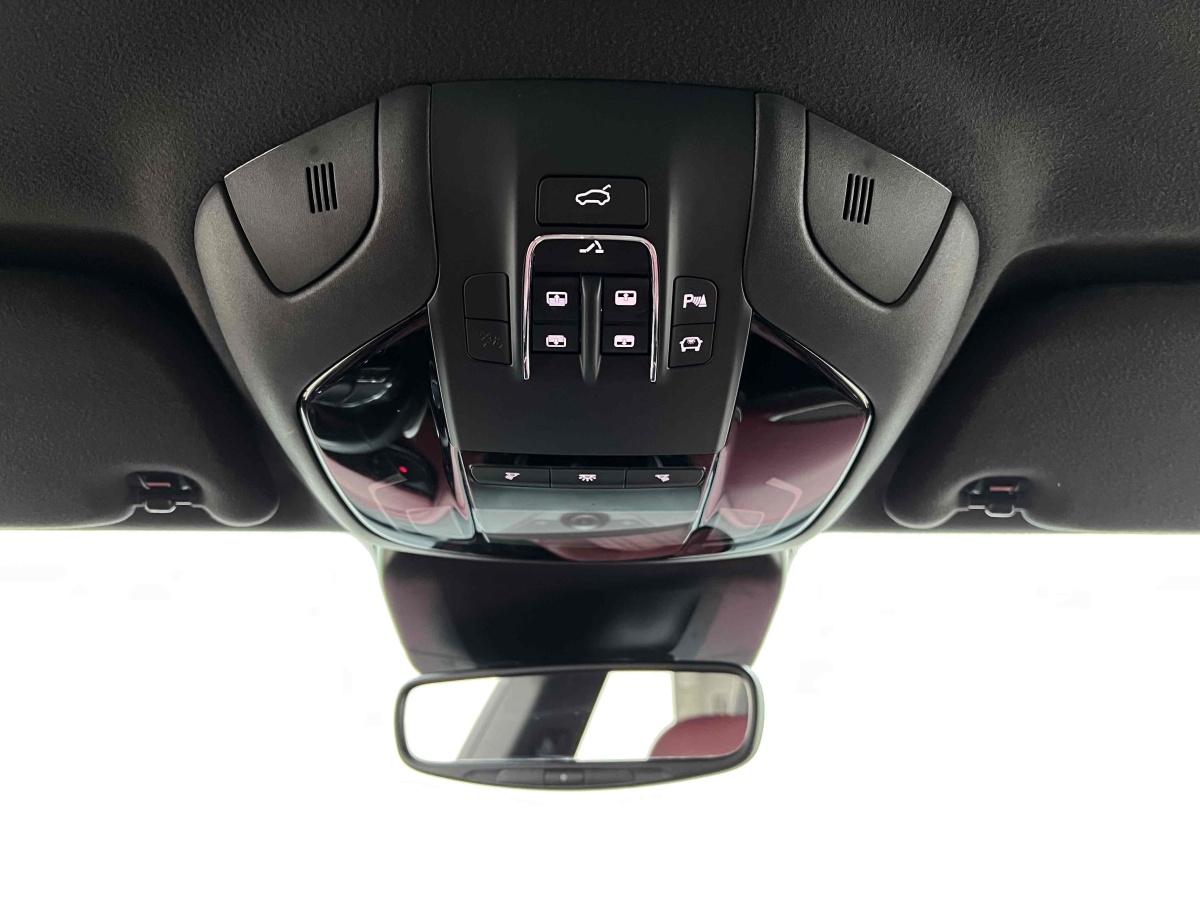 瑪莎拉蒂 Levante  2021款 3.0T 標(biāo)準(zhǔn)版圖片