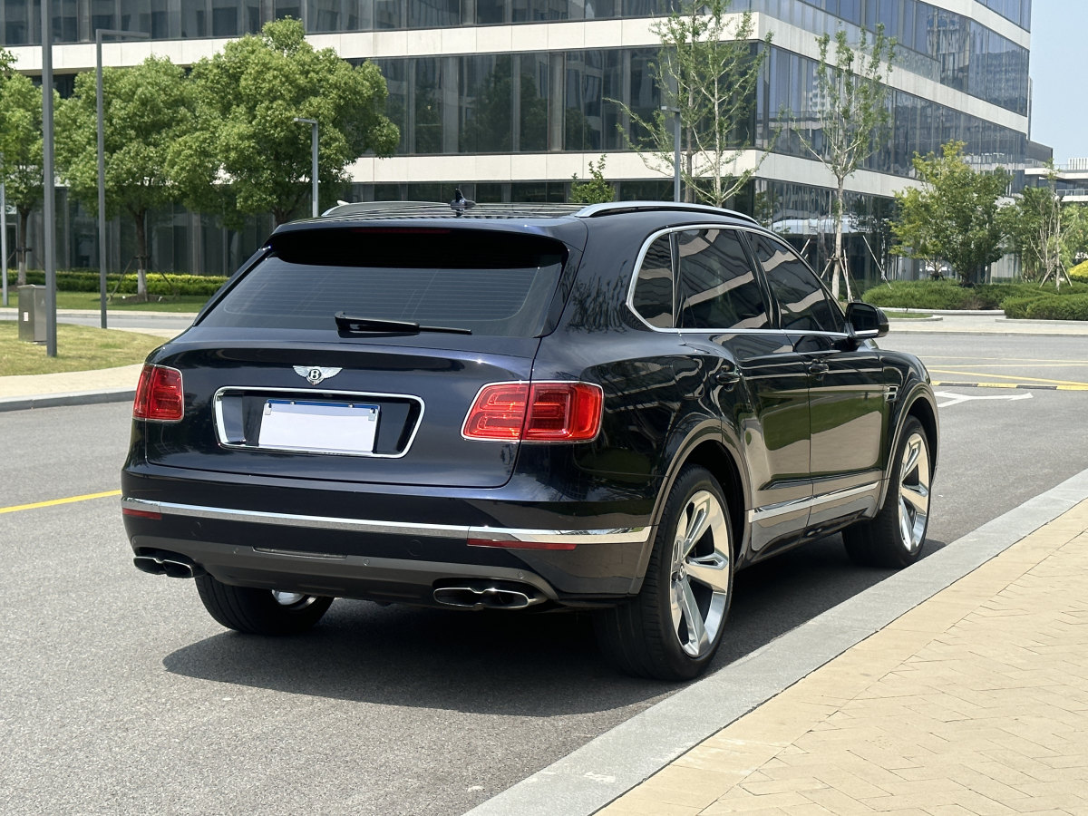 賓利 添越  2024款 4.0T V8圖片