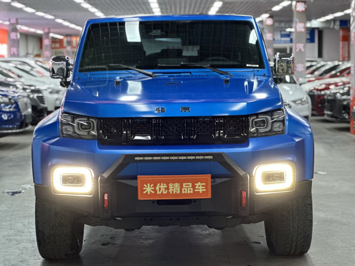 北京 BJ40  2021款 2.3T 自動(dòng)四驅(qū)刀鋒英雄版至尊型圖片