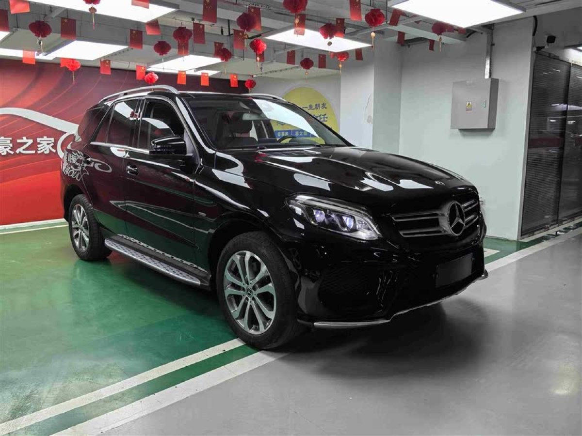 奔馳 奔馳GLE  2018款 GLE 320 4MATIC 動(dòng)感型臻藏版圖片