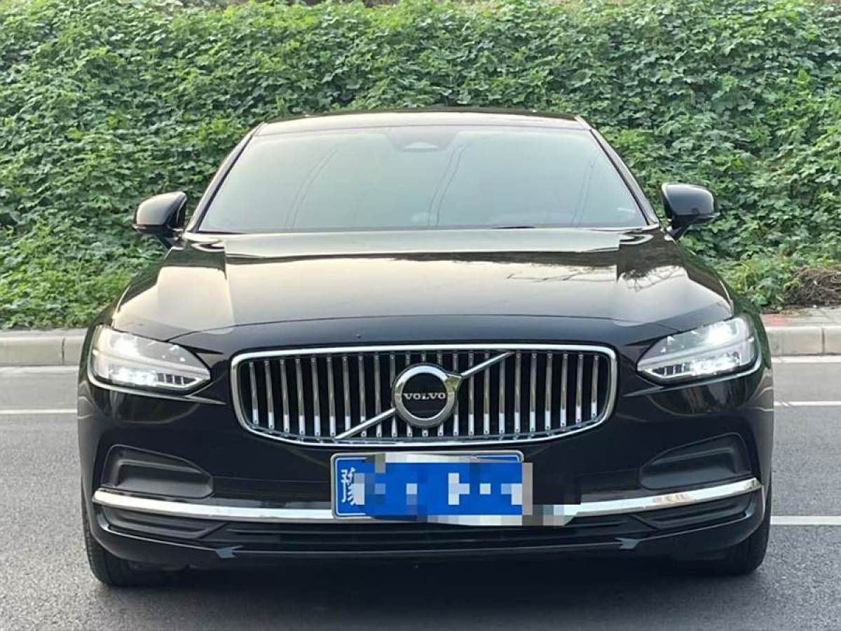 沃爾沃 S90  2023款 B5 智逸豪華版圖片