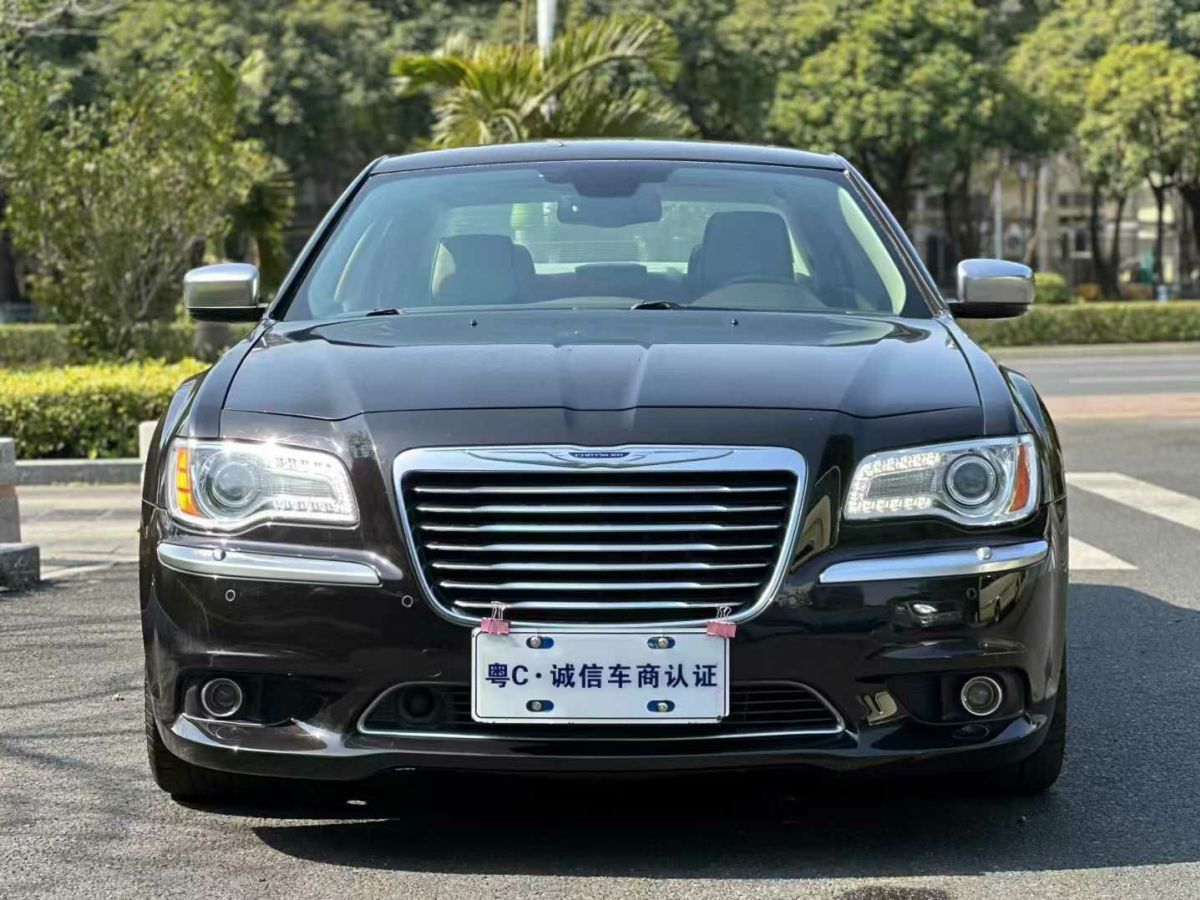 克萊斯勒 300C  2013款 3.6L 尊崇版圖片