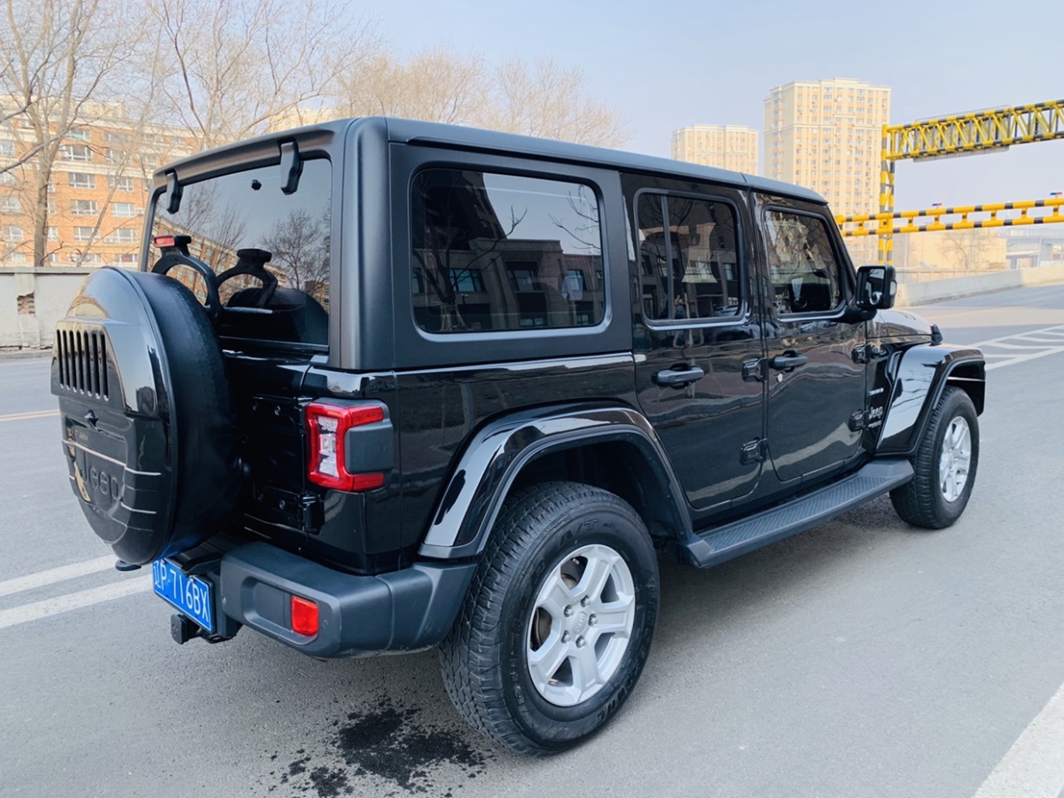 Jeep 牧馬人  2019款  2.0T Sahara 四門版圖片