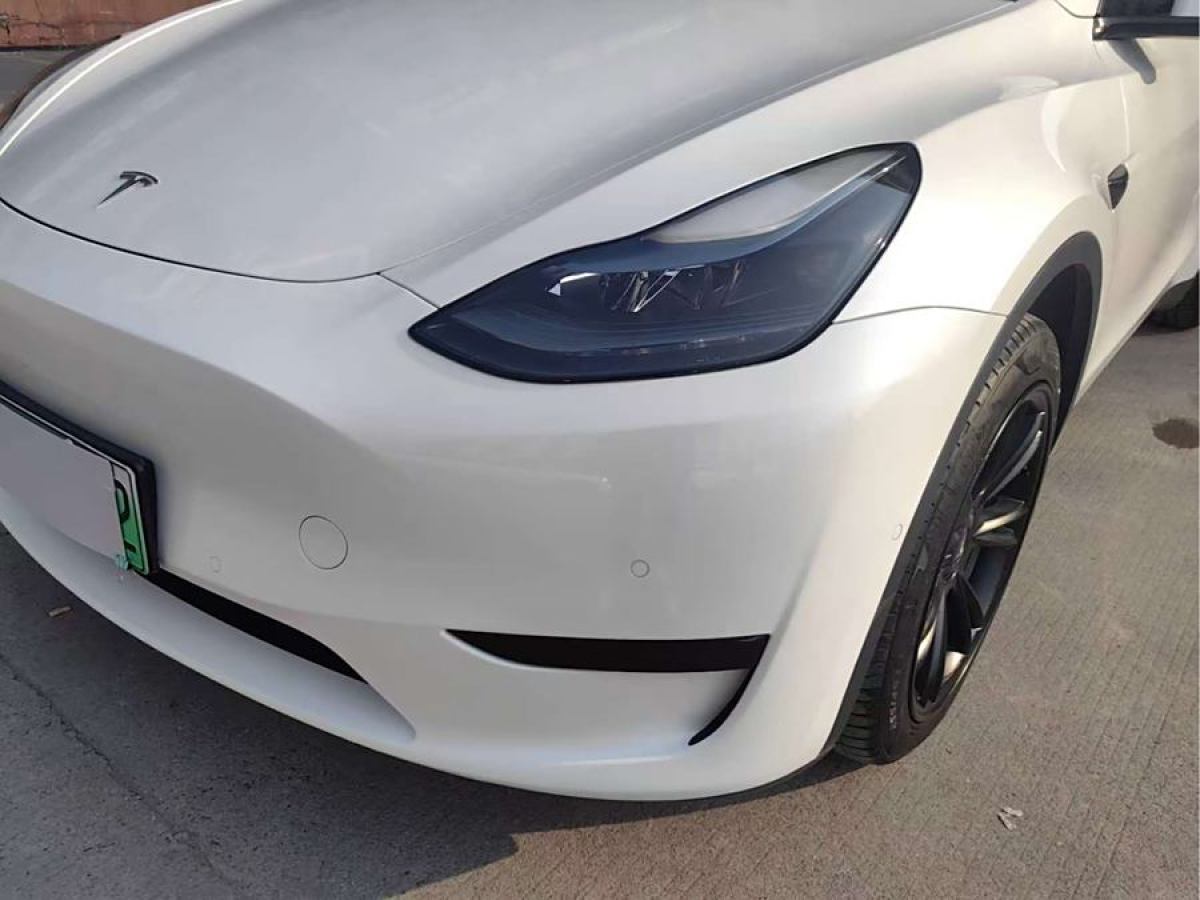 特斯拉 Model 3  2022款 后輪驅(qū)動版圖片