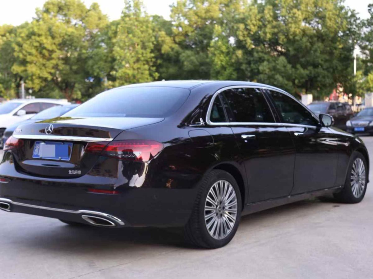 奔馳 奔馳E級  2022款 E 300 L 豪華型圖片