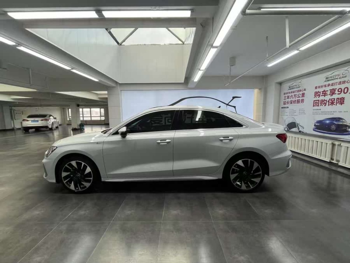 奧迪 奧迪A3  2022款 A3L Limousine 35 TFSI 時尚運動型圖片