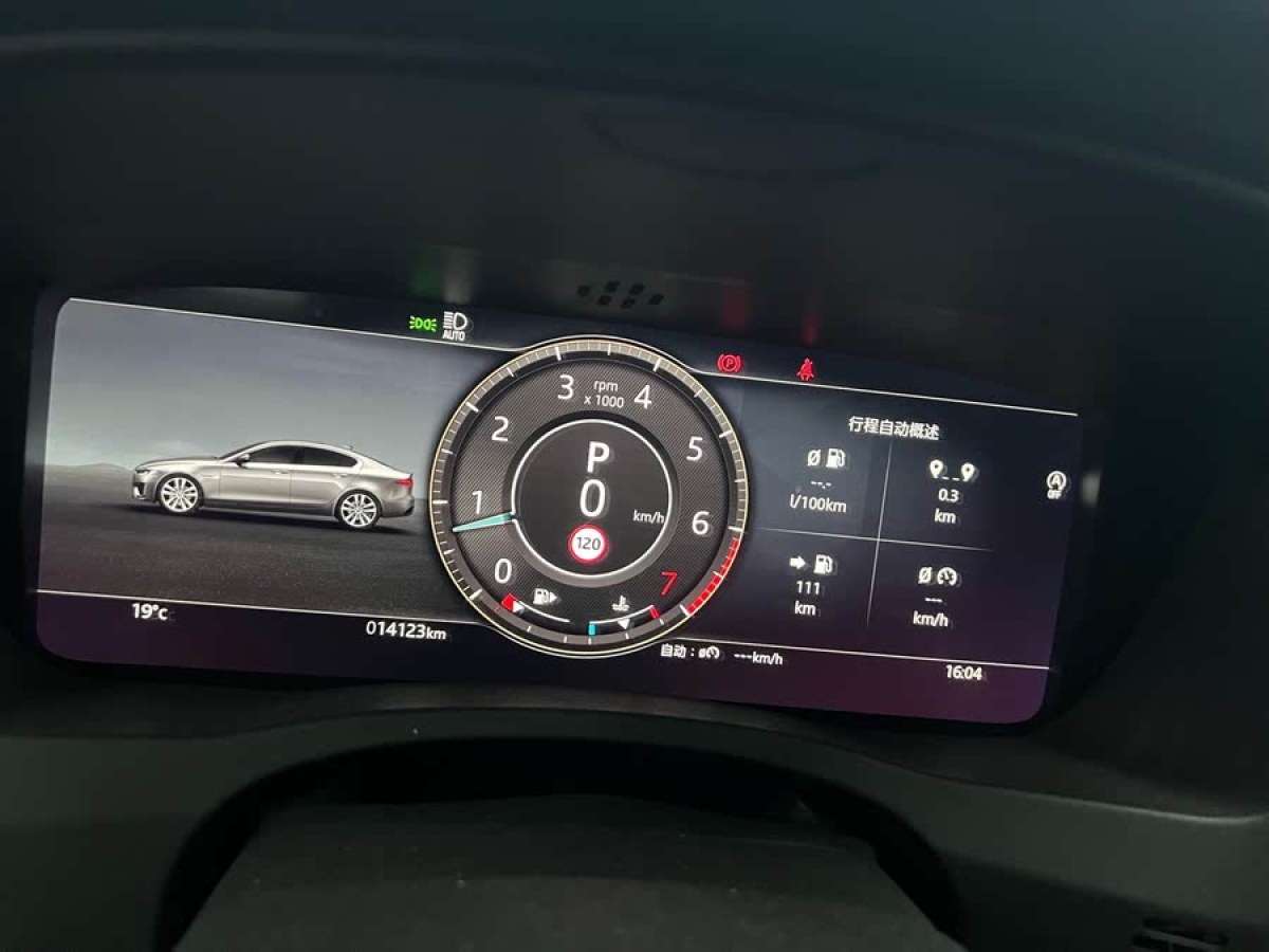 捷豹 XEL  2023款 2.0T 250PS R-DYNAMIC S進取運動版圖片