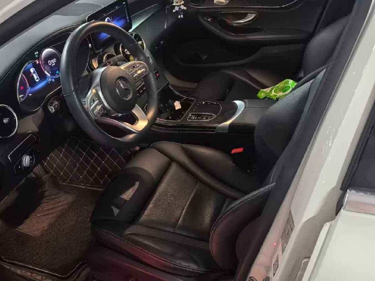 奔馳 奔馳C級(jí)  2020款 C 300 L圖片