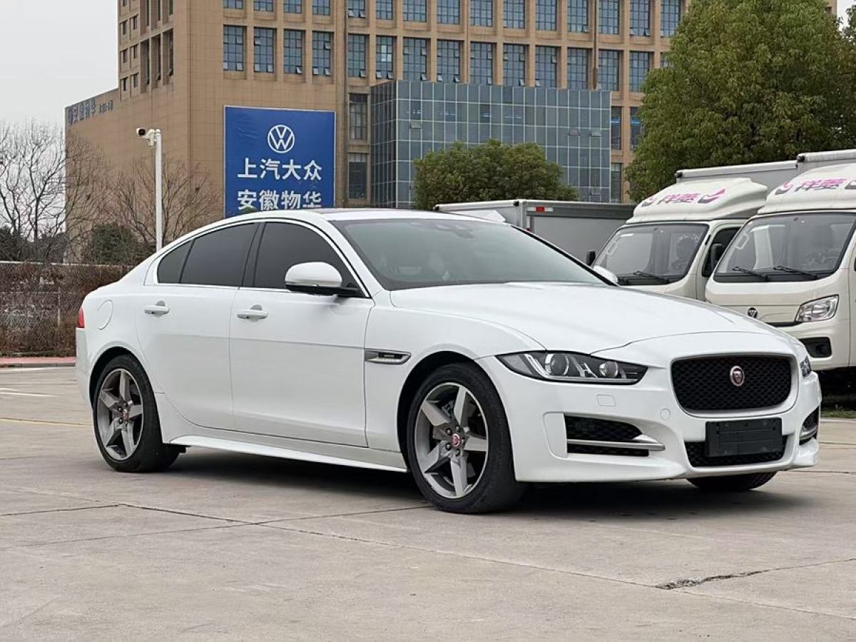 2017年1月捷豹 XE  2015款 2.0T 200PS R-Sport