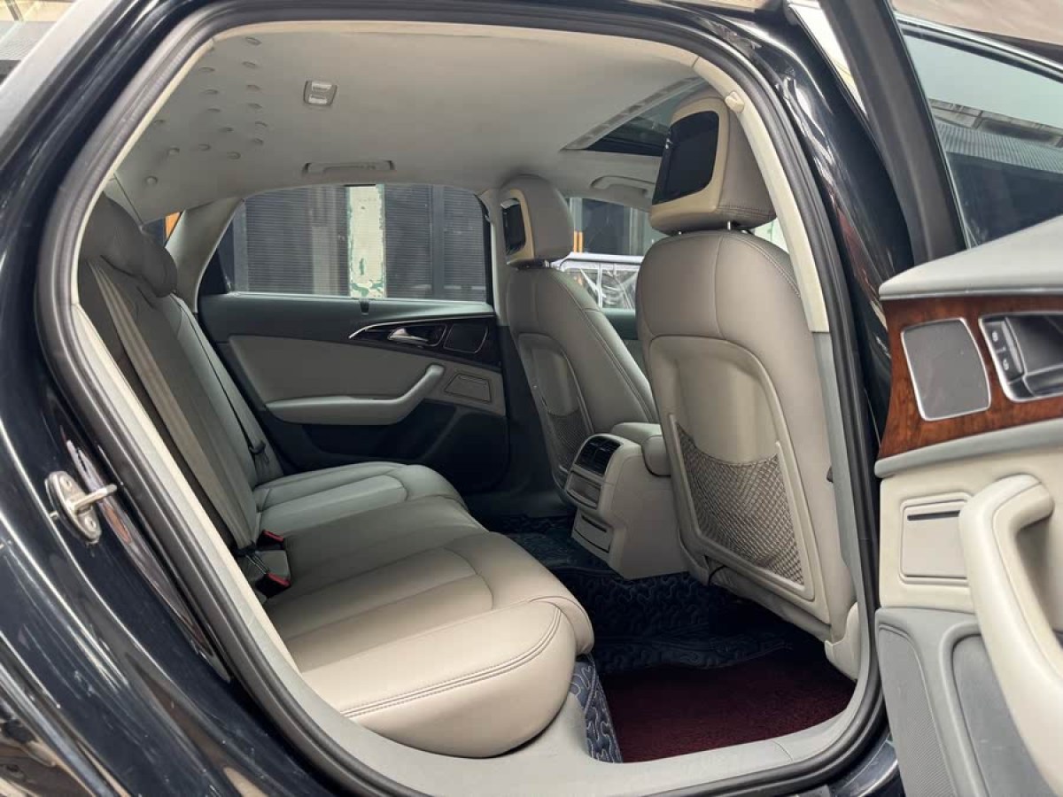 奧迪 奧迪A6L  2012款 TFSI 標(biāo)準(zhǔn)型圖片