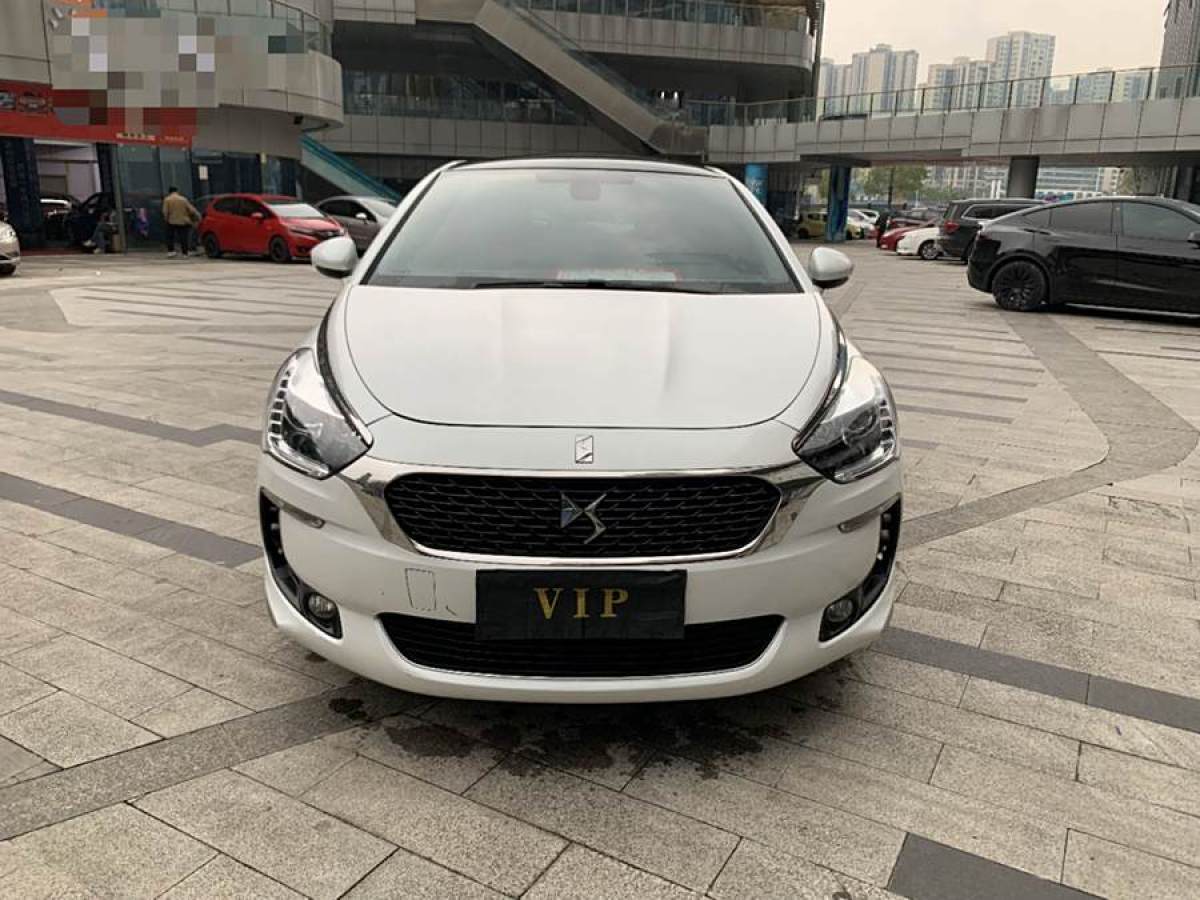 DS DS 5  2014款 1.6T 雅致版THP160圖片