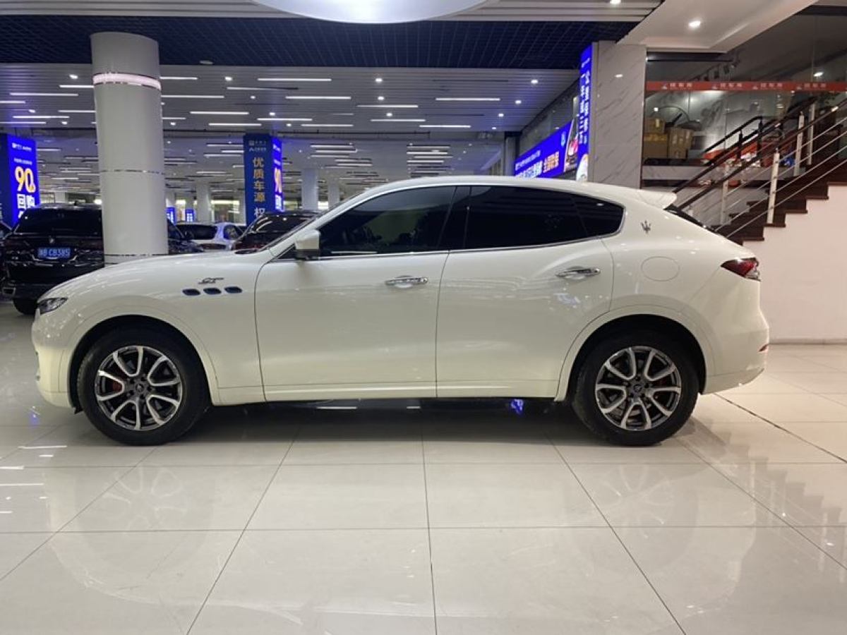 瑪莎拉蒂 Levante  2022款 2.0T GT鋒芒版圖片