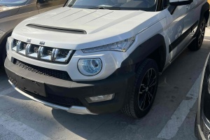 BJ20 北汽 1.5T 手動(dòng)豪華型