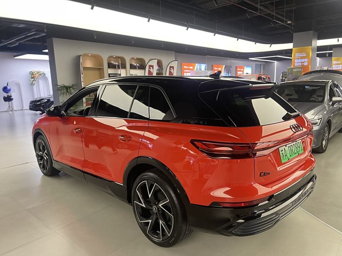 奧迪 奧迪Q5 e-tron  2022款 50 e-tron quattro edition one 藝創(chuàng)典藏版圖片