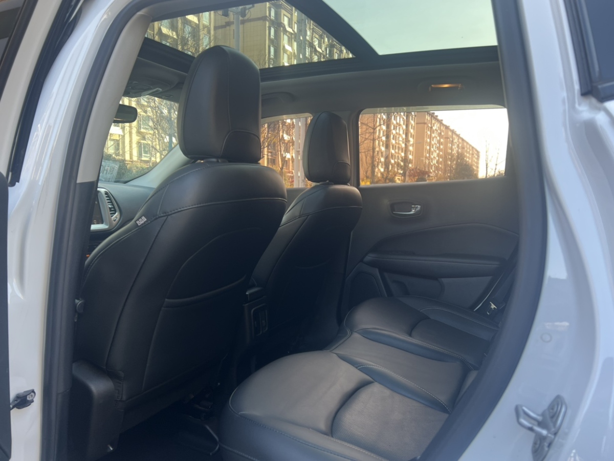 Jeep 指南者  2017款 200T 自動(dòng)悅享版圖片