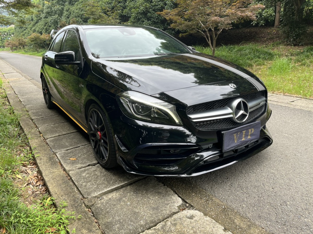 奔馳 奔馳A級AMG  2018款 AMG A 45 4MATIC 臻藏版圖片