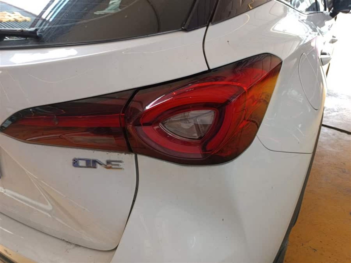 名爵 MG ONE  2022款 α-數(shù)智運(yùn)動(dòng)系列 1.5T 進(jìn)階版圖片