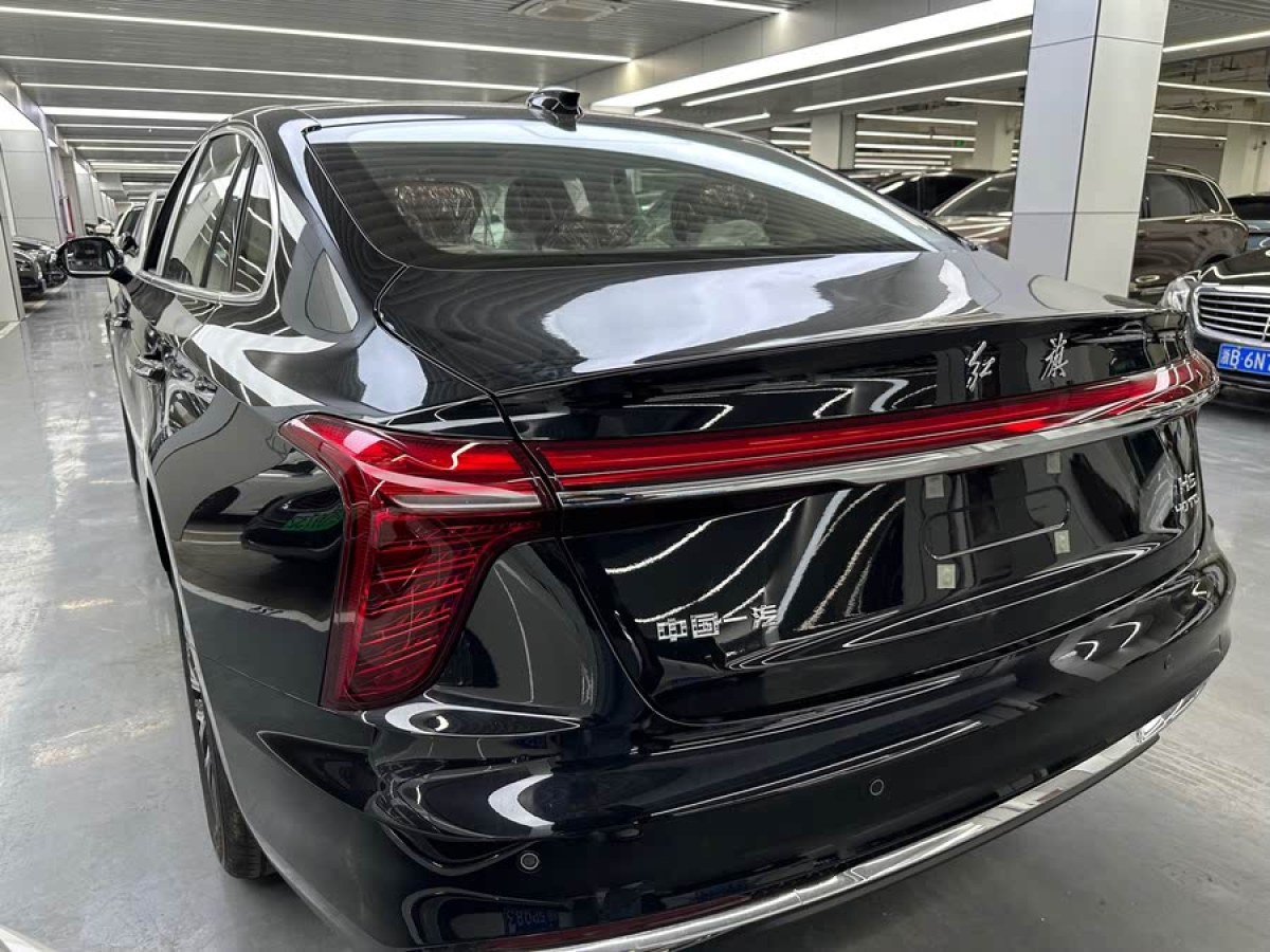 紅旗 H5  2025款 2.0T 自動旗享50萬輛紀(jì)念版圖片
