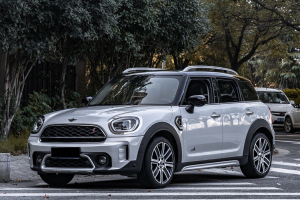 COUNTRYMAN MINI 2.0T COOPER S ALL4