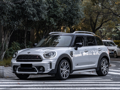 MINI COUNTRYMAN 2.0T COOPER S ALL4圖片