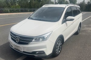 730 寶駿 1.5L 手動(dòng)時(shí)尚型 7座