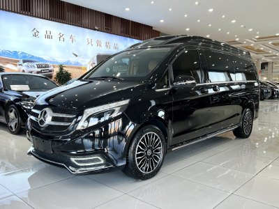 奔馳 V級(jí) V 260 L 長(zhǎng)軸距尊貴版圖片