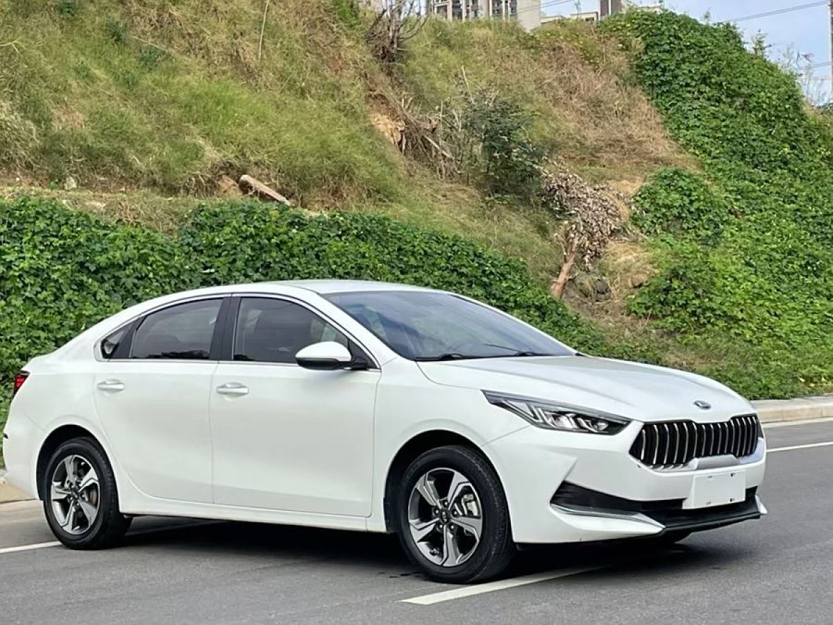 起亞 K3  2019款  1.5L CVT新銳版圖片