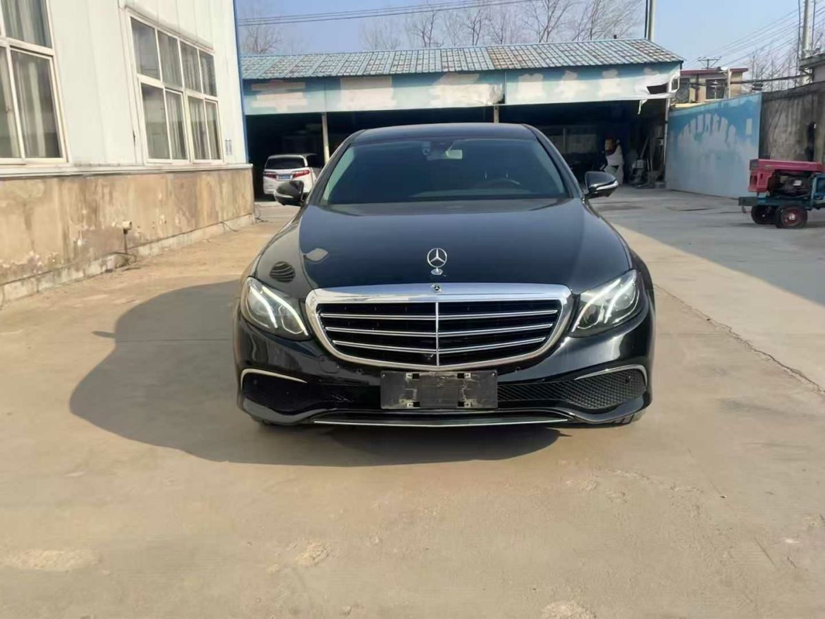 奔馳 奔馳E級(jí)  2020款 E 350 L 運(yùn)動(dòng)型 4MATIC圖片