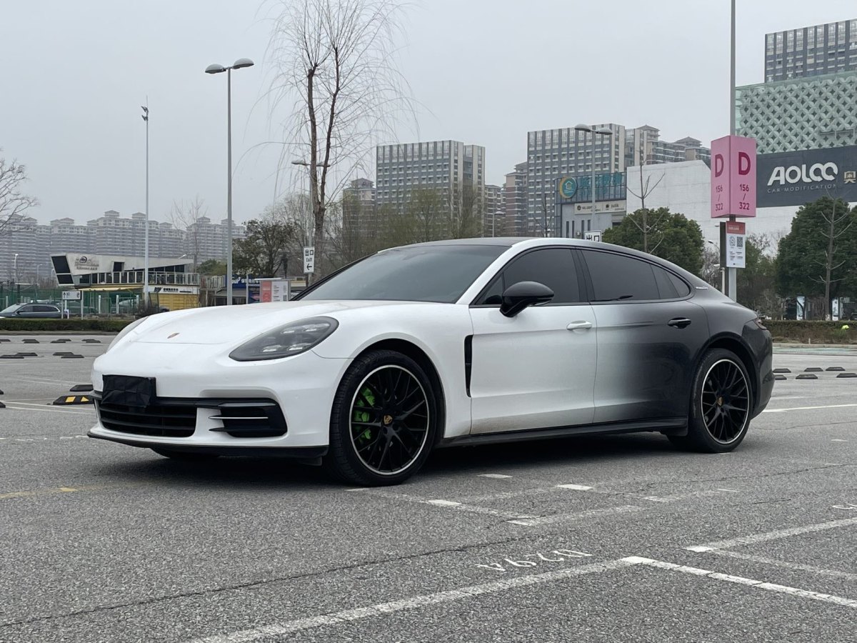 2018年1月保時捷 Panamera  2017款 Panamera 行政加長版 3.0T