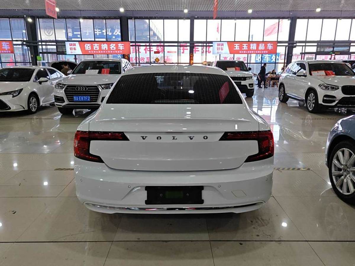 沃爾沃 S90  2021款 B5 智遠(yuǎn)豪華版圖片