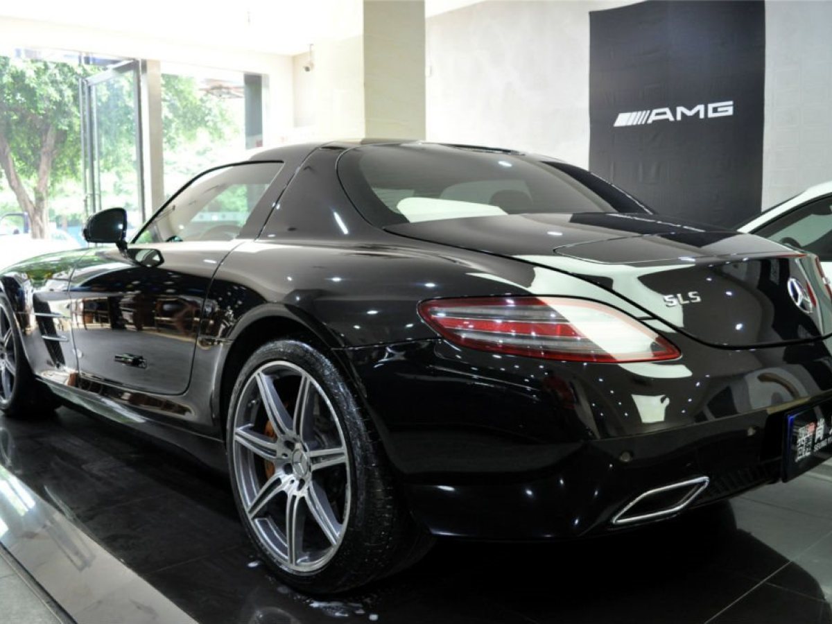 【重庆】2013年04月 奔驰 奔驰sls级amg 2011款 sls amg 自动档