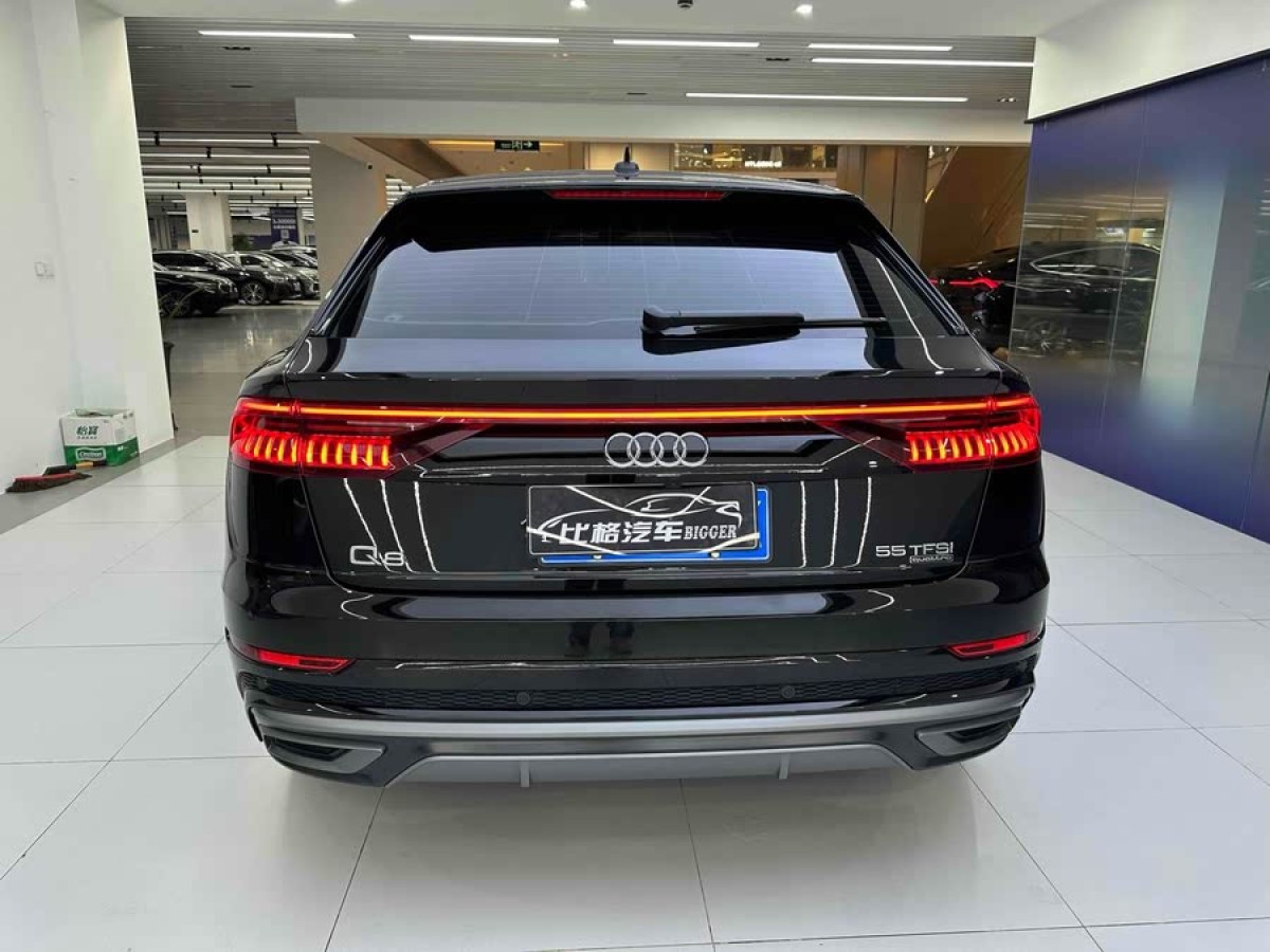 奧迪 奧迪Q8  2022款 55 TFSI 豪華動感型圖片