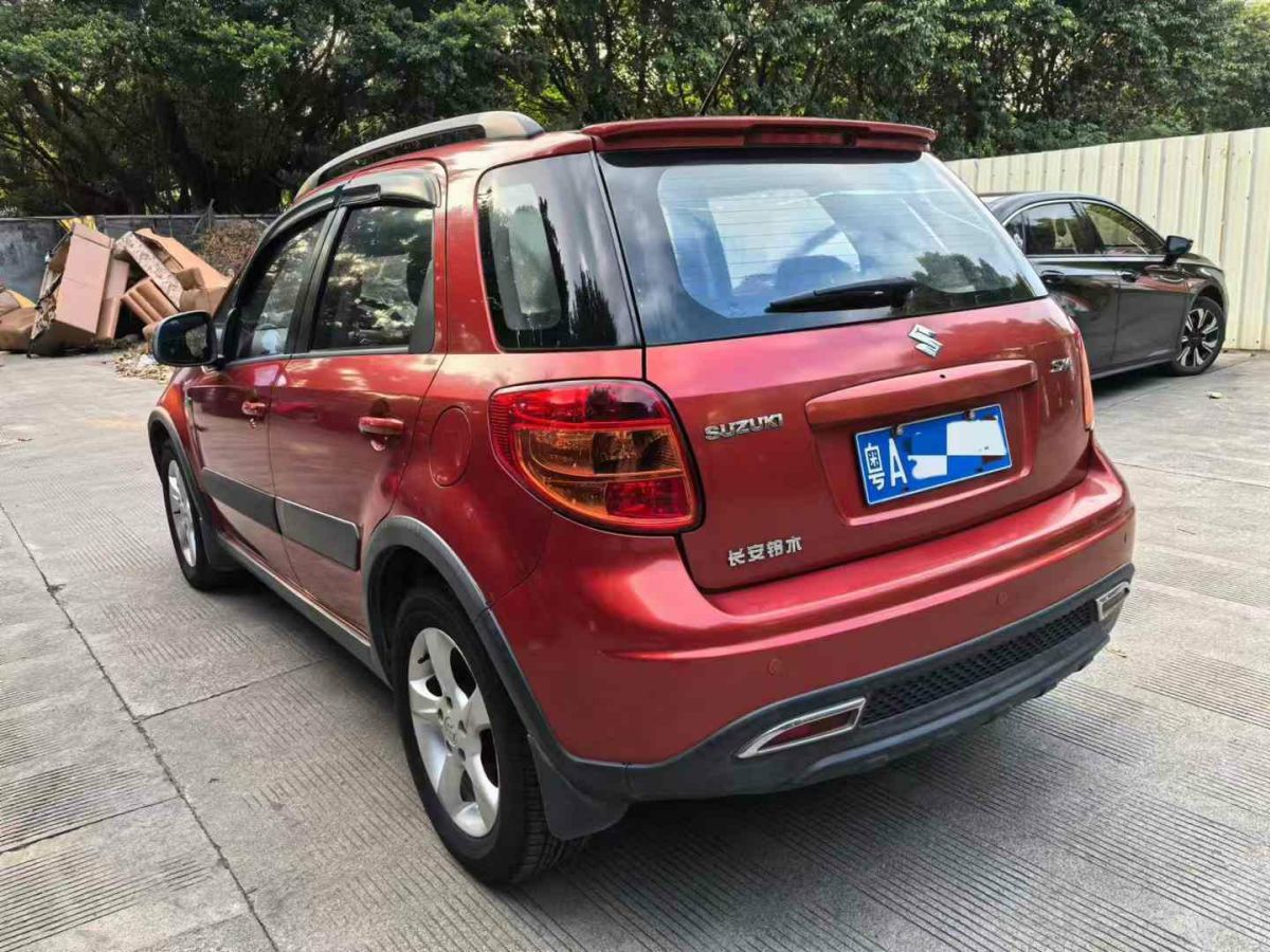 長安 CX20  2011款 1.3L 自動導(dǎo)航版圖片