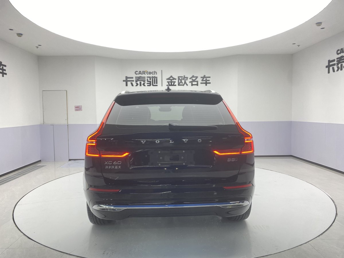 沃尔沃 XC60  2024款 B5 四驱智远豪华版图片