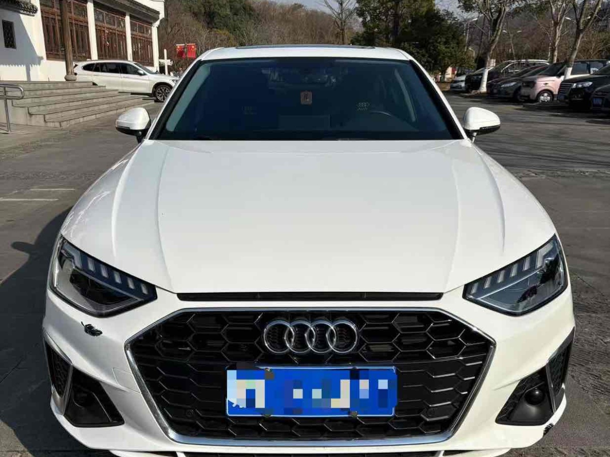 奧迪 奧迪A4L  2020款 40 TFSI 豪華動(dòng)感型圖片