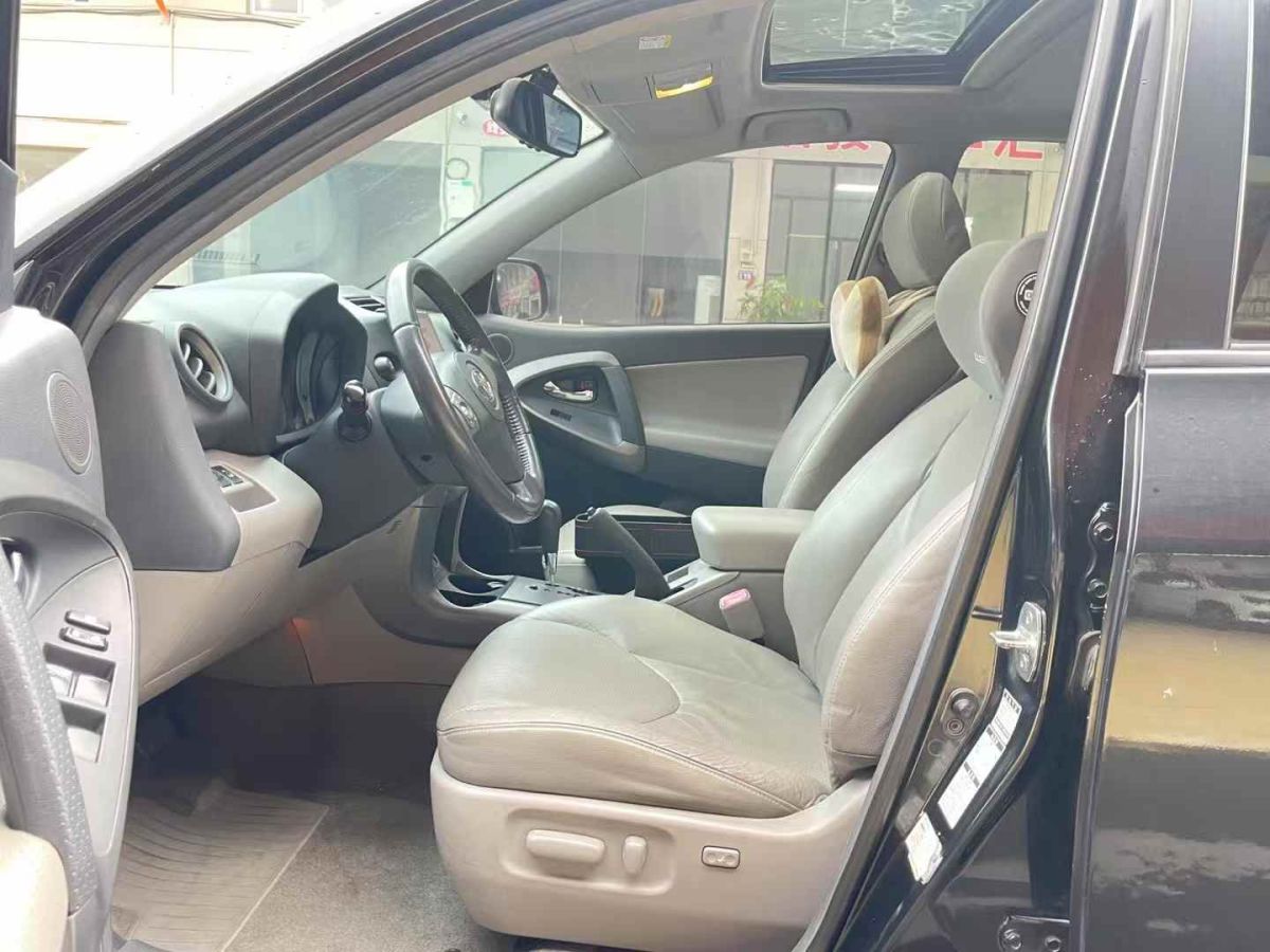 豐田 RAV4榮放  2010款 2.0L 自動(dòng)豪華升級(jí)版圖片