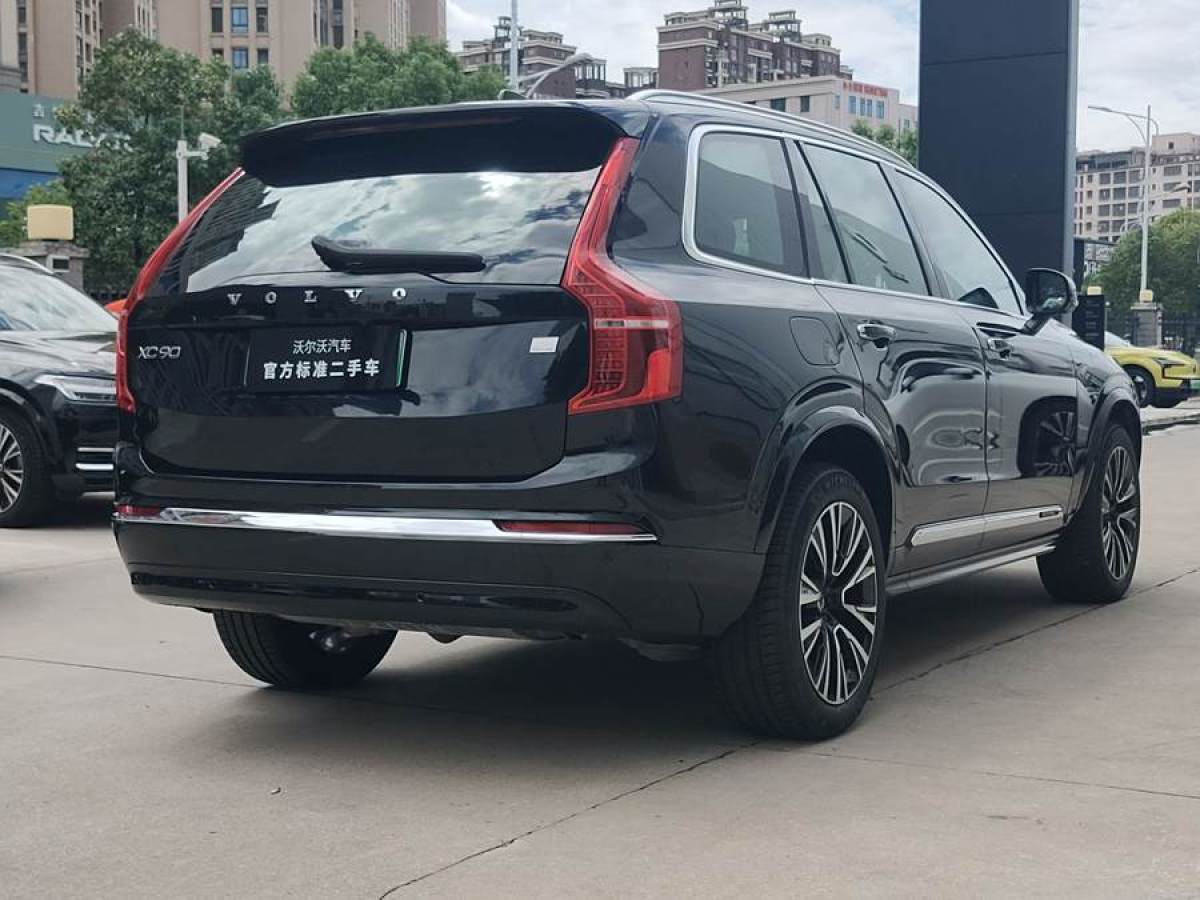 沃爾沃 XC90新能源  2023款 T8 RECHARGE 智尊豪華版 7座圖片