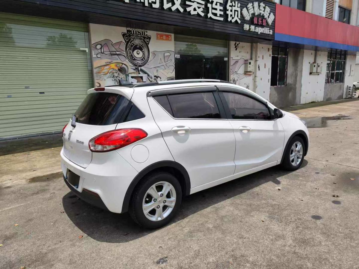 寶駿 310W  2018款 1.5L 自動時尚型圖片