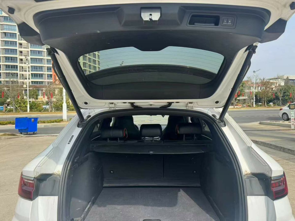 比亞迪 宋MAX新能源  2022款 DM-i 105KM 尊榮型圖片