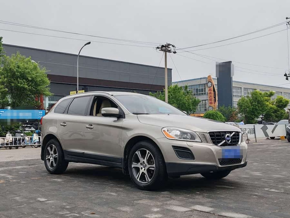 沃爾沃 XC60  2013款 T5 舒適版圖片