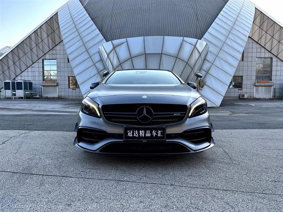 奔馳 奔馳A級AMG  2016款 AMG A 45 4MATIC 冠軍版圖片