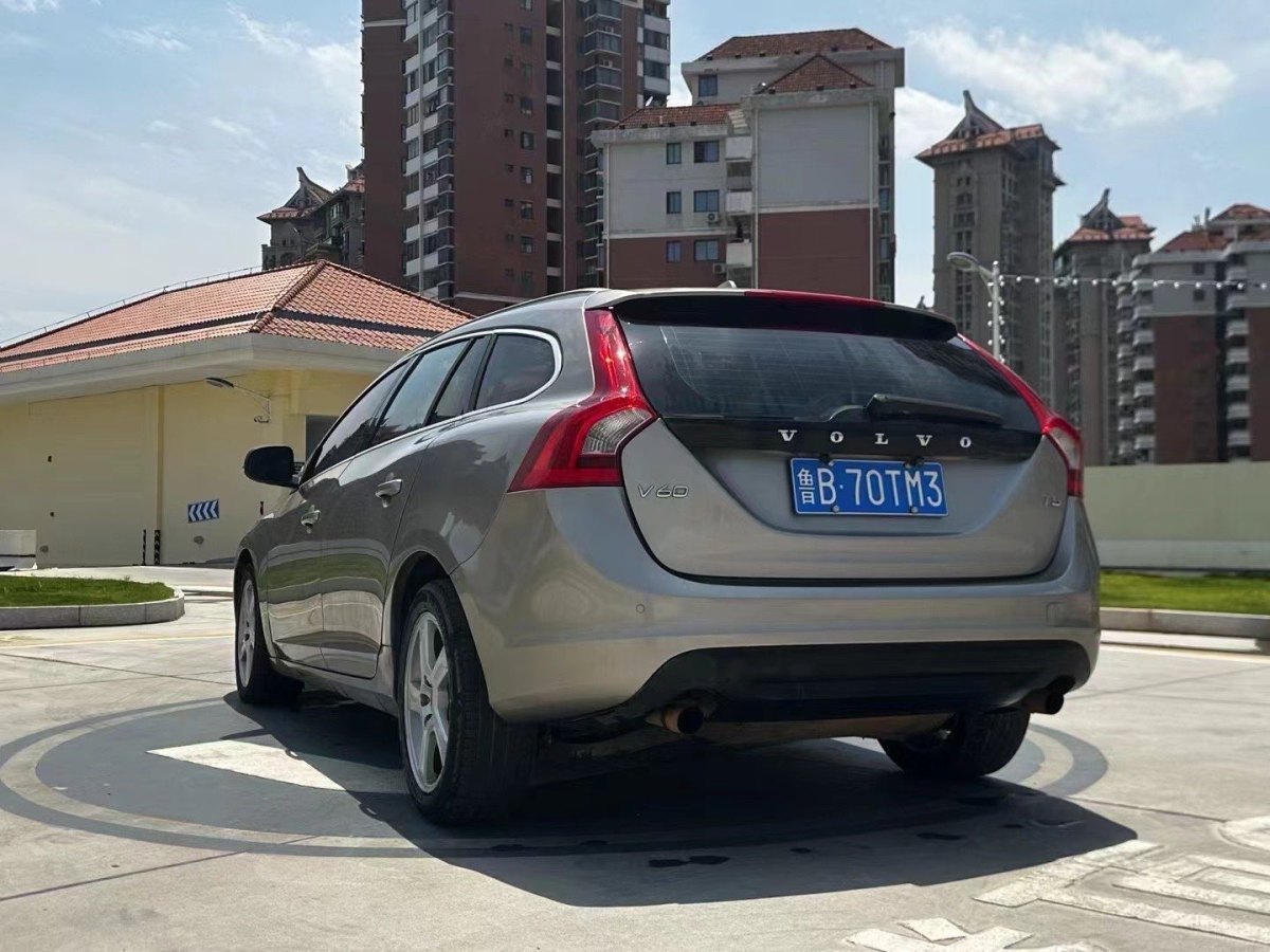 沃爾沃 V60  2013款 T5 智雅版圖片