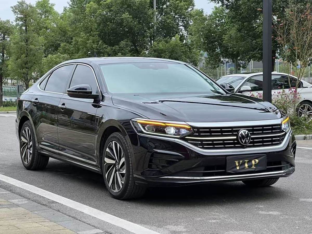 大眾 帕薩特  2023款 改款 330TSI 豪華版圖片